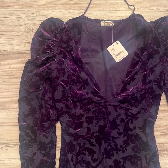NWT Magic Hour Velvet Bodysuit Small in deep sea combo - Picture 7 of 7
